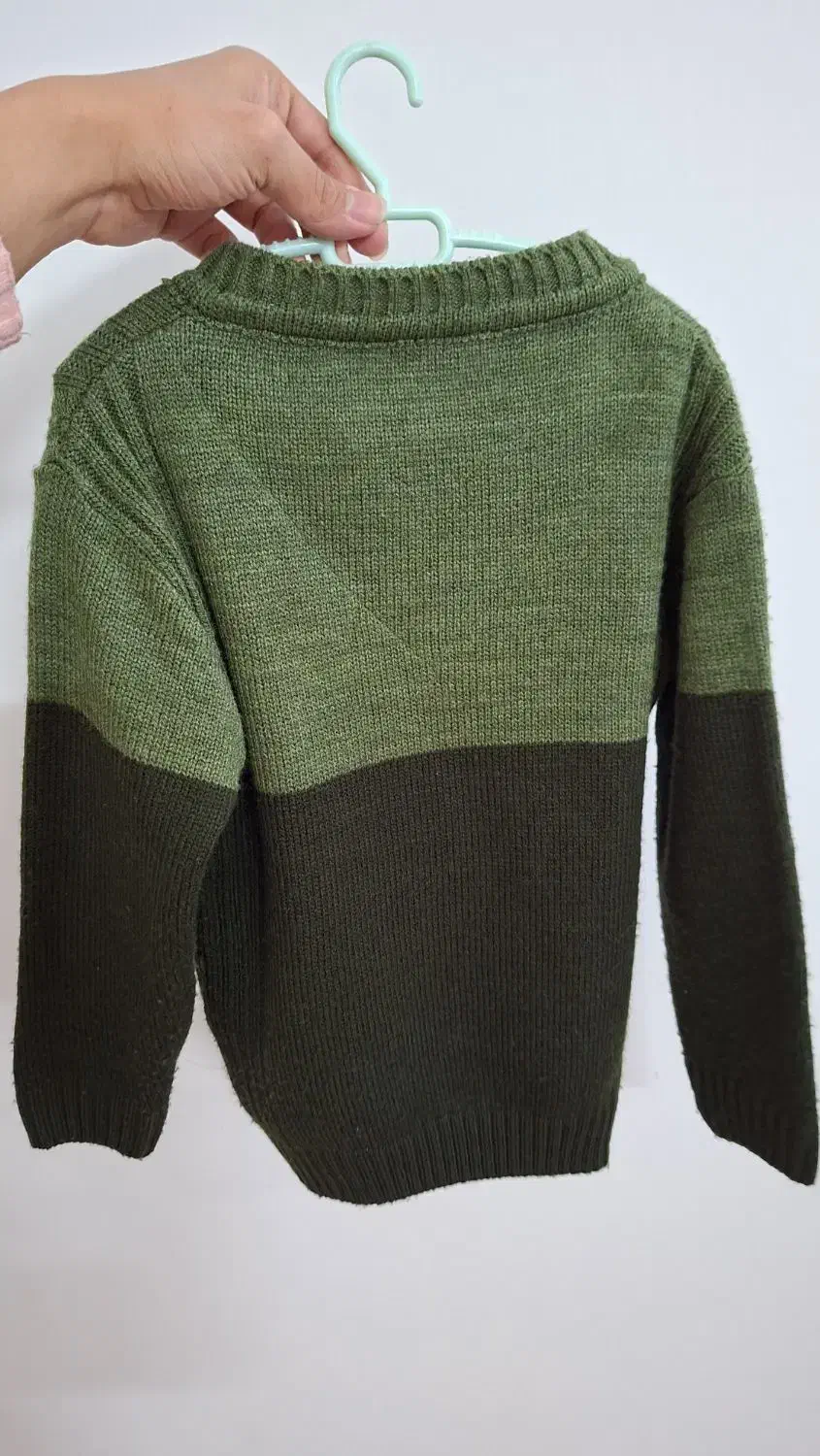 پافر و بلوز گپ بچگانه|کفش و لباس بچه|تربتحیدریه, کوه سنگی|دیوار