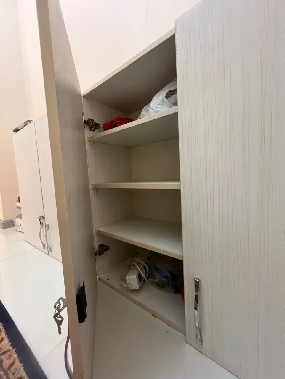 کمد طبقه آیی|جاکفشی، کمد، دراور|اندیشه, اندیشه فاز ۴|دیوار