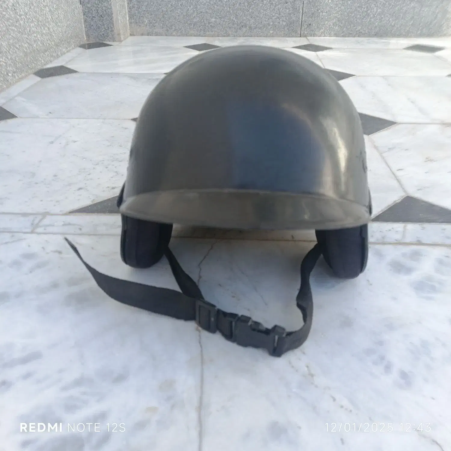 کلاه کاسکت|قطعات یدکی و لوازم جانبی|قائن, |دیوار