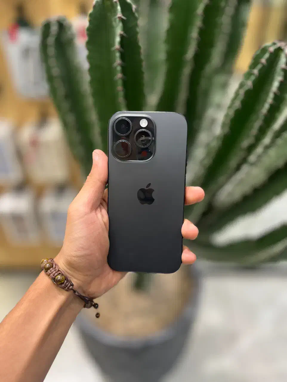 ایفون ۱۶ پرو iPhone 16 pro|موبایل|مشهد, احمدآباد|دیوار