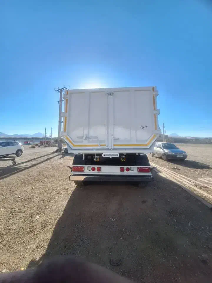 راننده پایه یک با مدارک کامل|خدمات حمل و نقل|خرمشهر, |دیوار