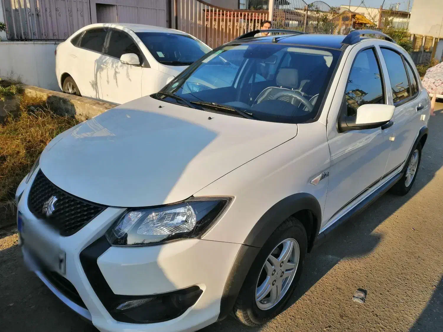 کوئیک سفید مشکی gxrl مدل 1403 کم کارکرد در حد صفر|خودرو سواری و وانت|آمل, |دیوار