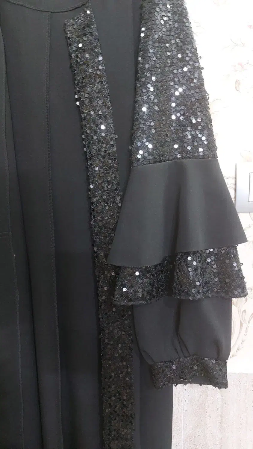 مانتو|لباس|مشهد, شهید قربانی|دیوار