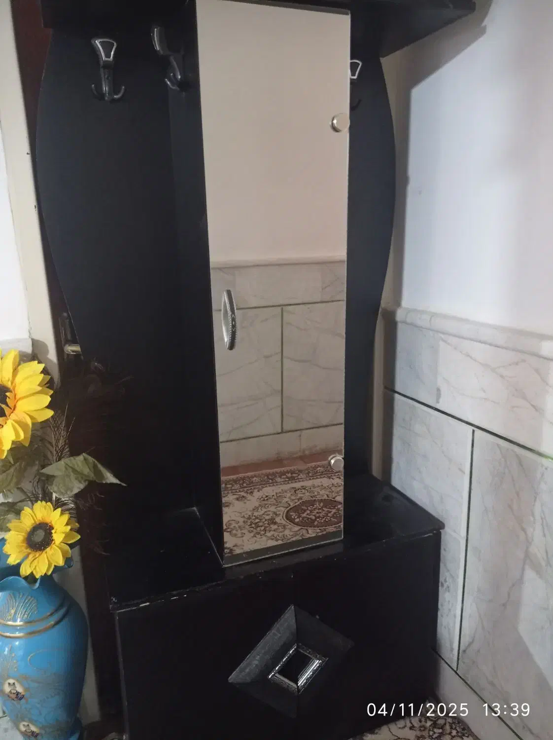 جاکفشی|جاکفشی، کمد، دراور|زابل, |دیوار