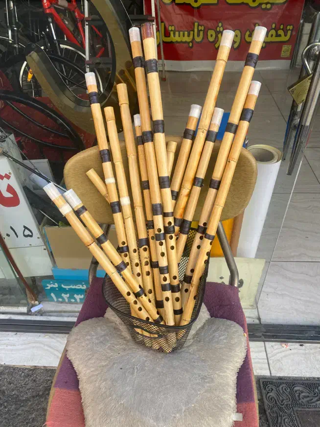 نی  نی نوازی|سازهای بادی|شیراز, ریشمک|دیوار