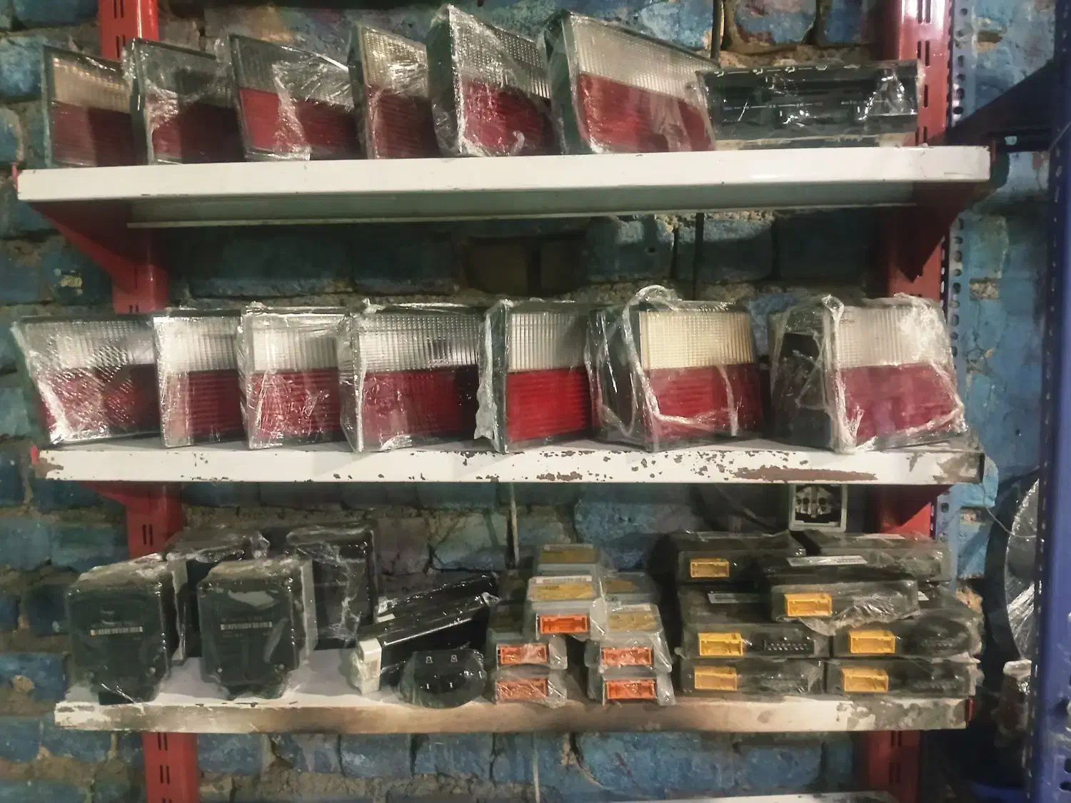 صفر تا صد قطعات زانتیا استوک منیفولد دینام پمپ|قطعات یدکی و لوازم جانبی|اصفهان, رهنان|دیوار