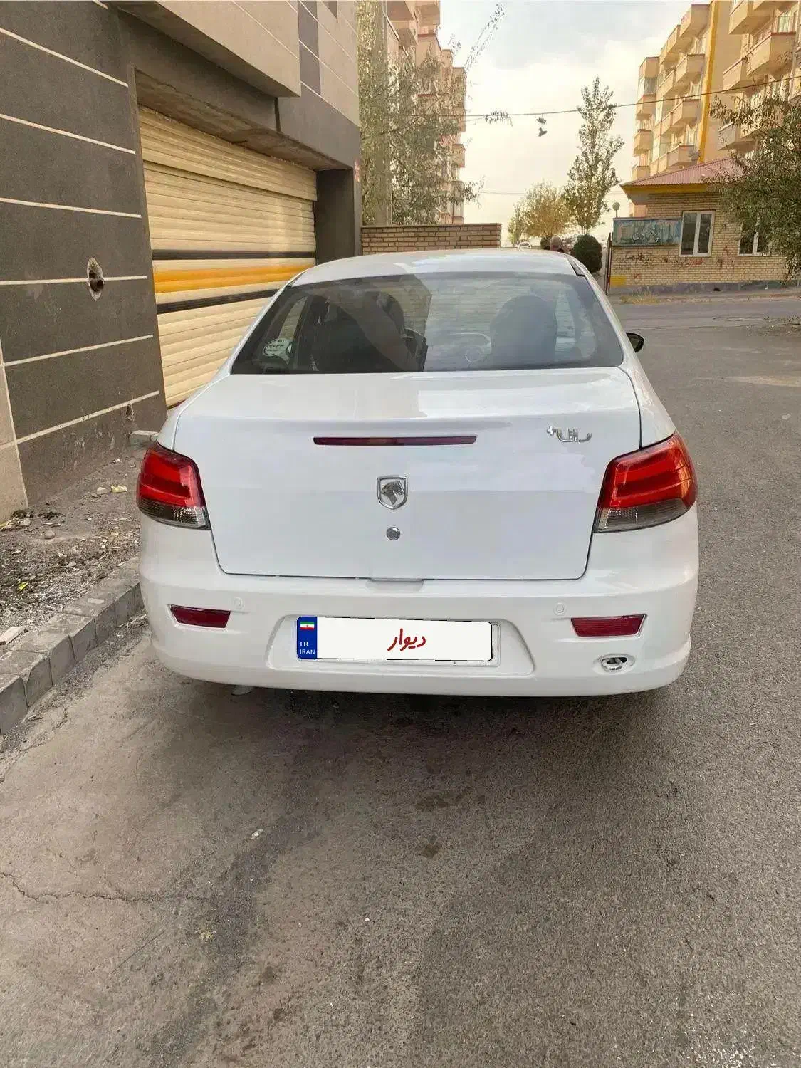 رانا پلاس۱۴۰۰|خودرو سواری و وانت|میانه, |دیوار