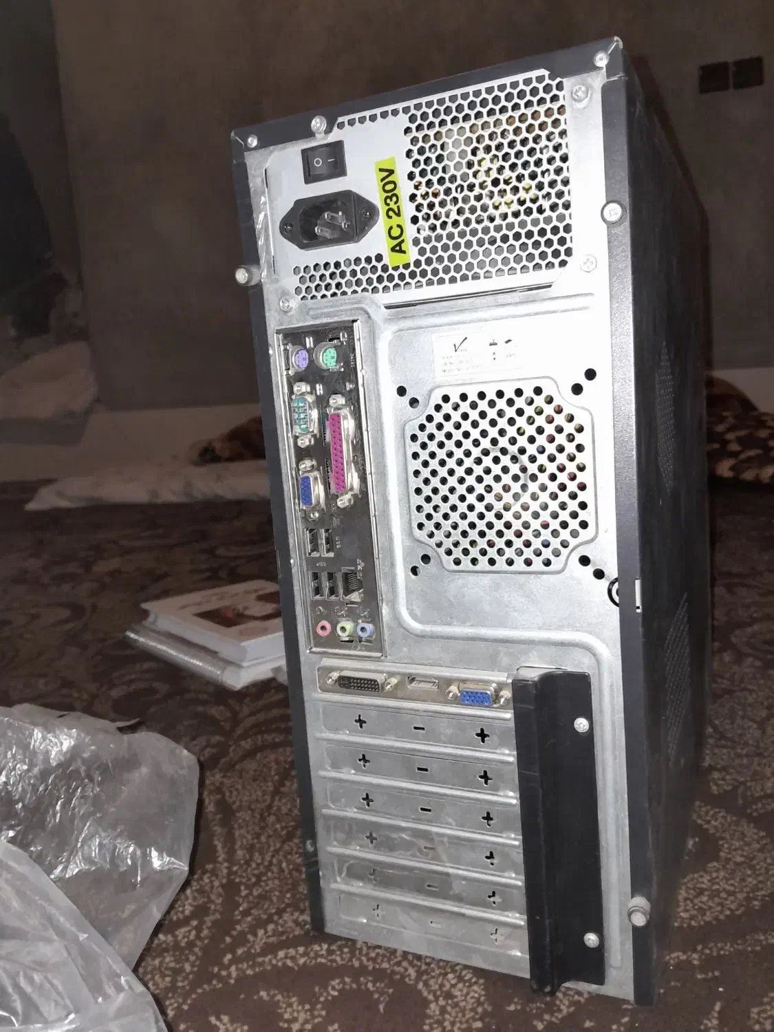 فروش کامپیوتر کامل کیس مانیتور بلندگو|رایانه رومیزی|داراب, |دیوار