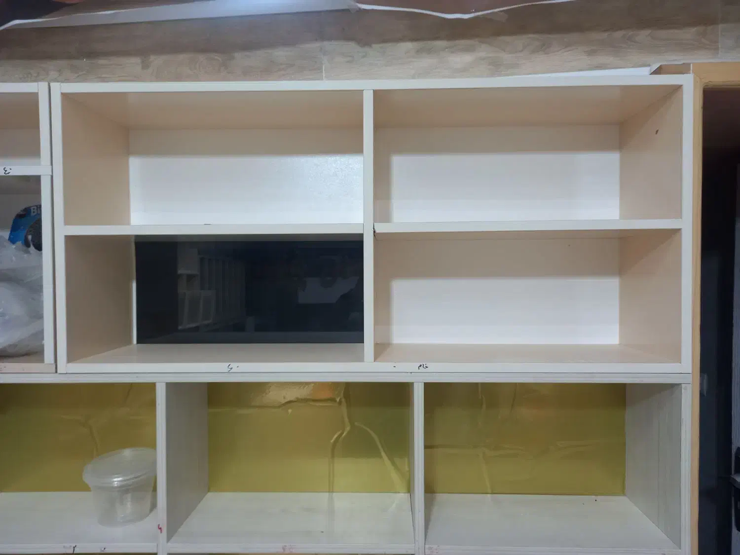 میز و ویترین درجه ۱|مبلمان خانگی و میز عسلی|محلات, |دیوار