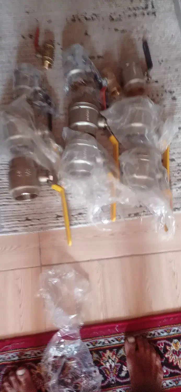 تعدادی والف گازی وابی فروشی|عمده‌فروشی|فولادشهر, B8|دیوار