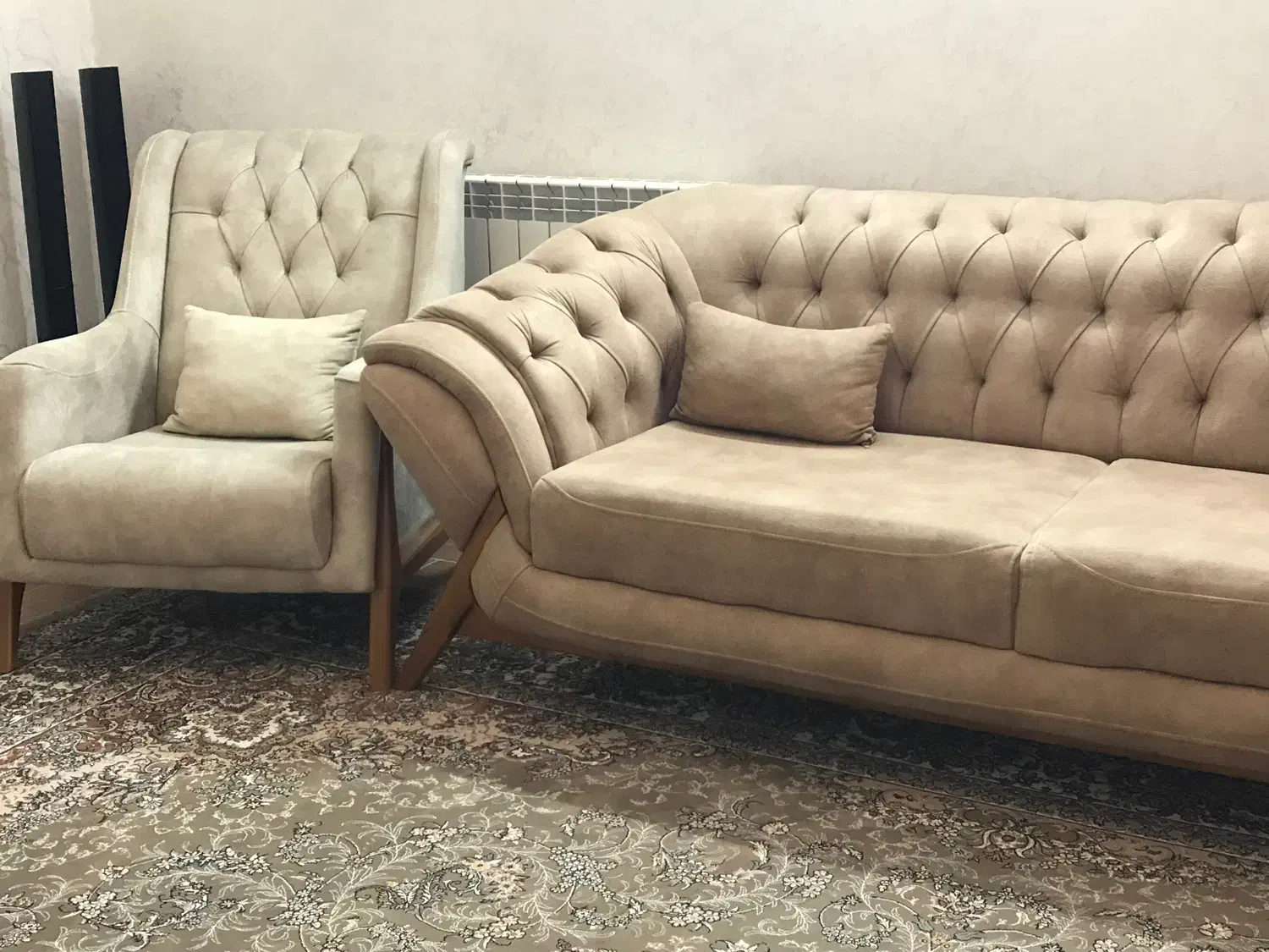 مبل چستر|مبلمان خانگی و میز عسلی|بروجرد, |دیوار