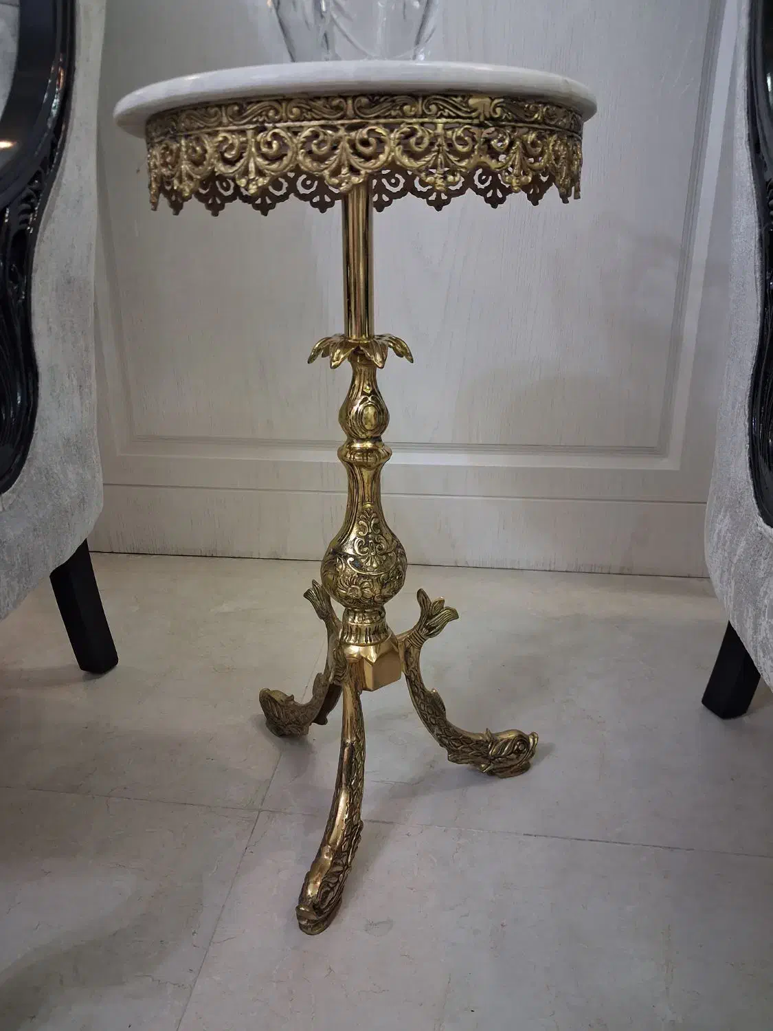 میز برنجی|میز تلفن|مشهد, چهارچشمه|دیوار