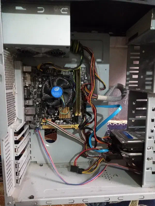 کیس|رایانه رومیزی|قم, صدوق|دیوار