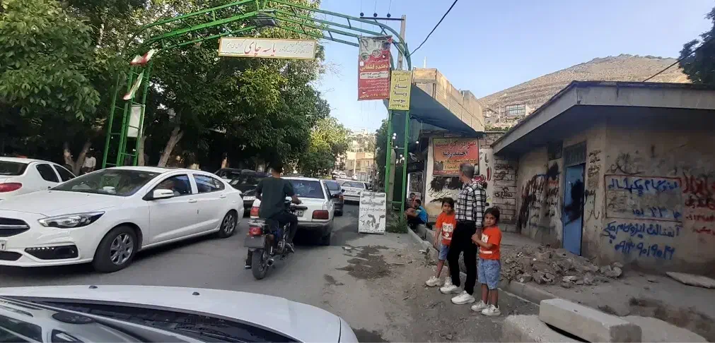 مغازه تجاری لب رودخانه صادق آباد نزدیک مارکده|فروش مغازه و غرفه|زاینده رود, |دیوار