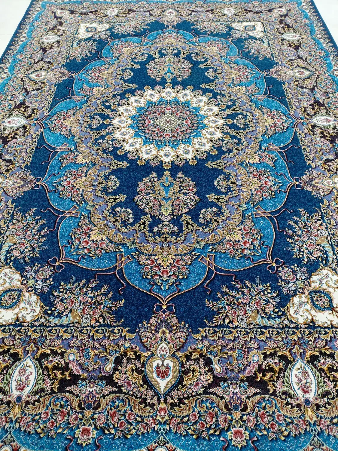 ۴تخته ۹متری ۱۲۰۰ شانه|فرش|ورامین, خیر آباد|دیوار