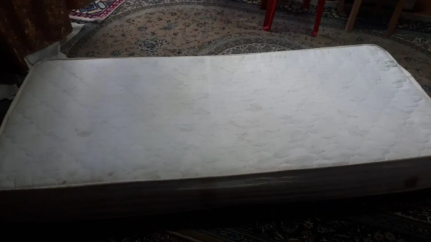 تشک تخت خواب|تشک تختخواب|خمینی‌شهر, |دیوار