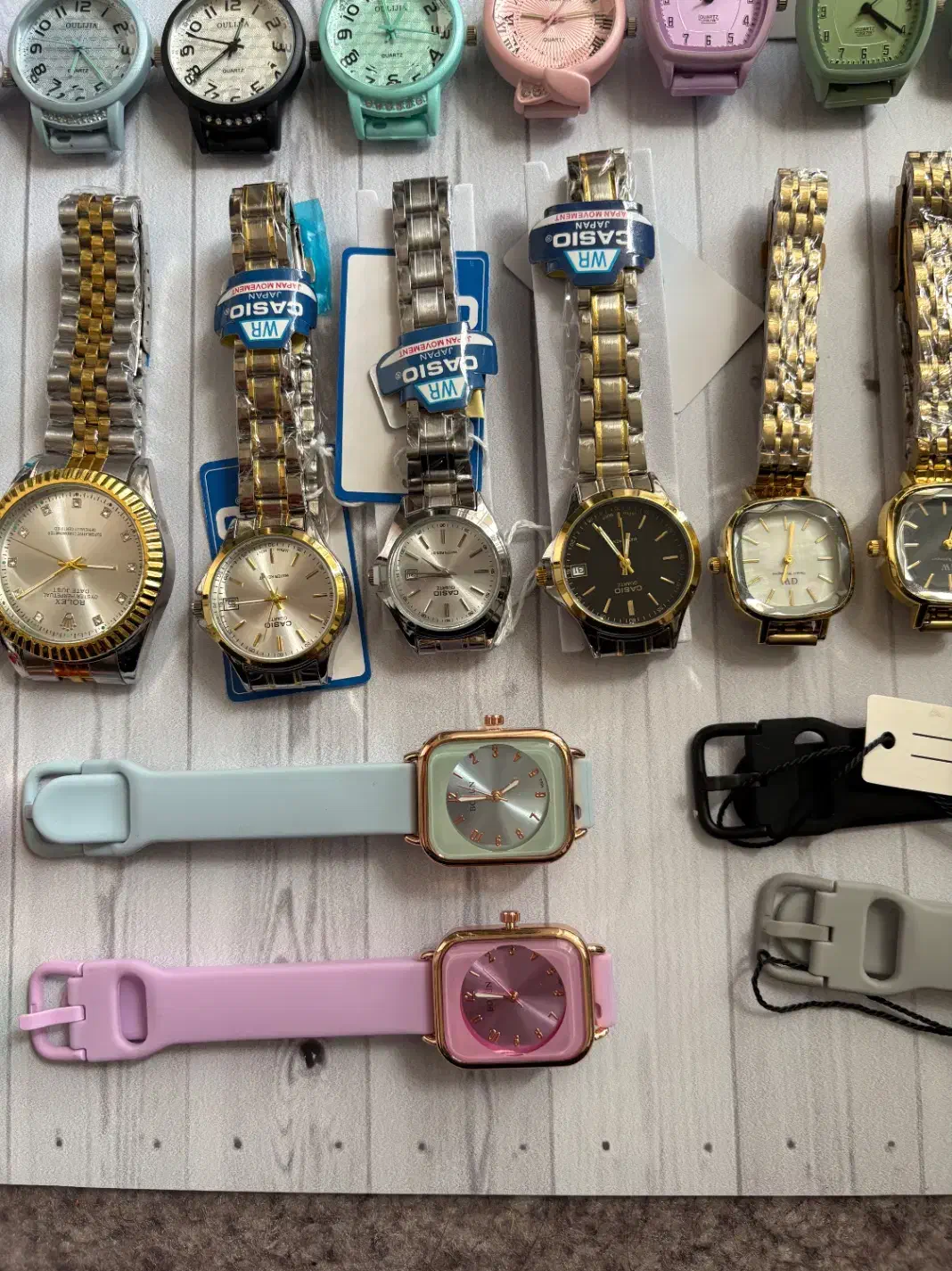 فروش تعدادی ساعت به صورت عمده|ساعت|تبریز, |دیوار