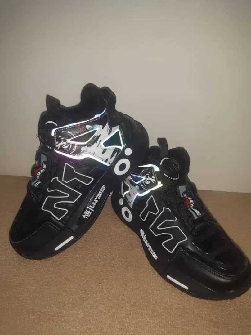 کتونی دخترانه و پسرانه|کفش و لباس بچه|اسلام‌شهر, شهرک واوان|دیوار