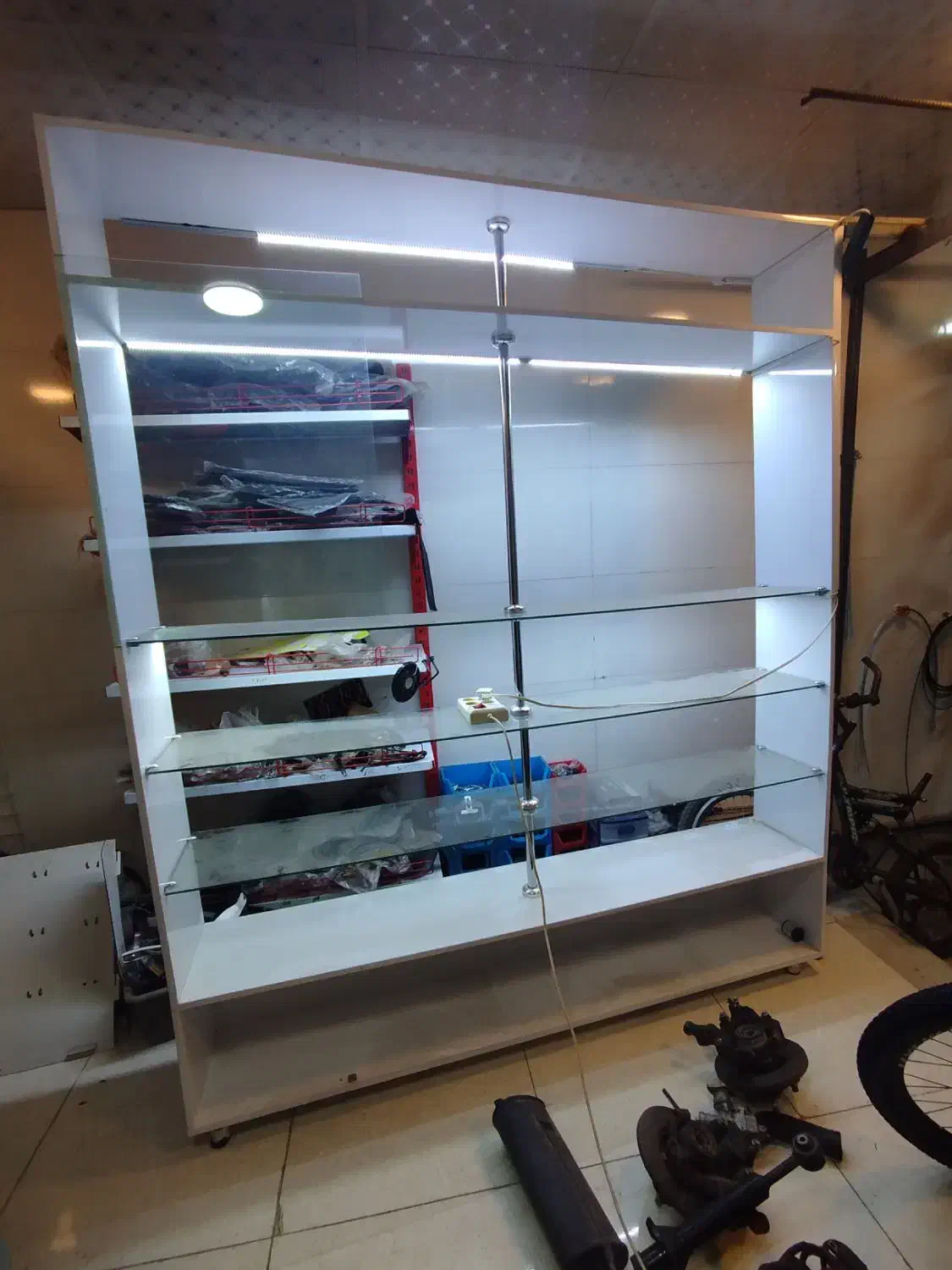 ویترین برای‌مغازه|بوفه، ویترین، کنسول|مریوان, |دیوار