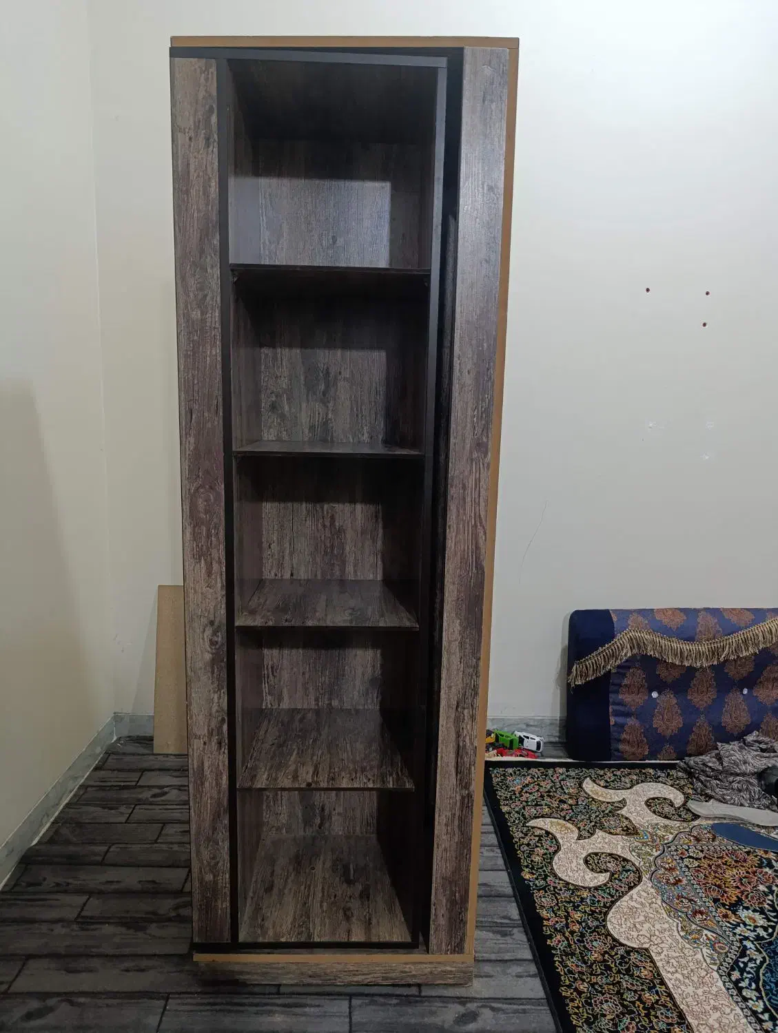 جاکفشی کمدی چرخشی|جاکفشی، کمد، دراور|کنارک, |دیوار