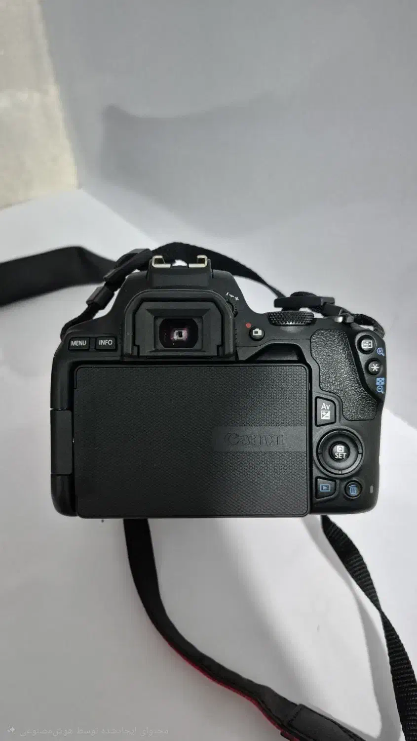 Canon 250d دوربین|دوربین عکاسی و فیلم‌برداری|مشهد, سپاد|دیوار