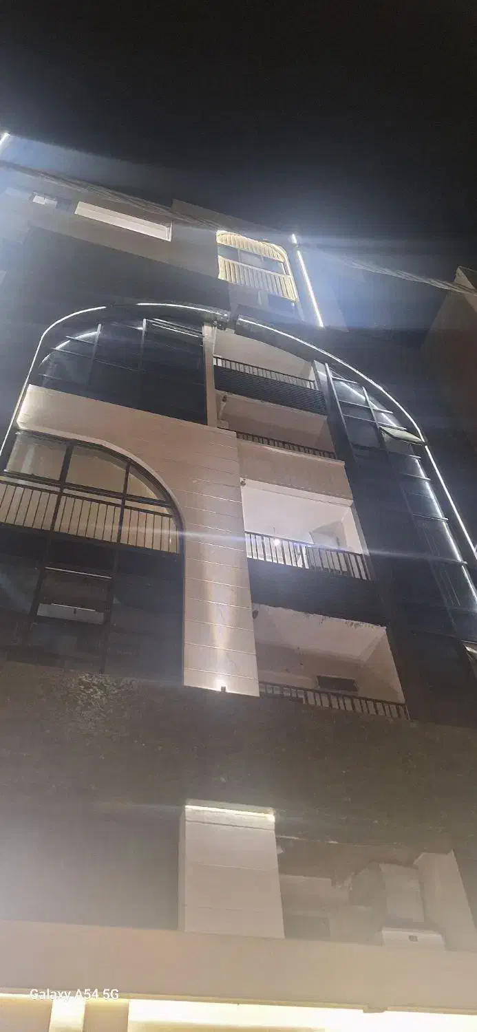 استخدام سرایدار و خدمات ساختمان|استخدام سرایداری و نظافت|شاهین‌شهر, خانه کارگر|دیوار