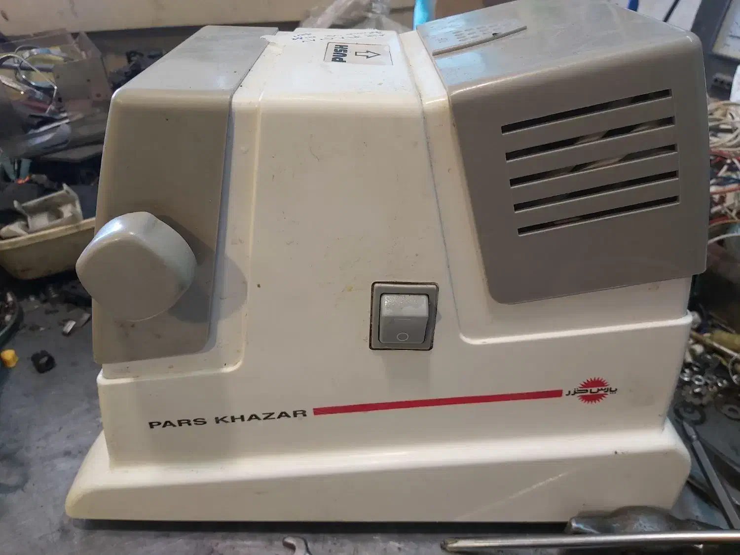 تعمیر لوازم خانگی برقی و گازی|خدمات پیشه و مهارت|کرمان, |دیوار