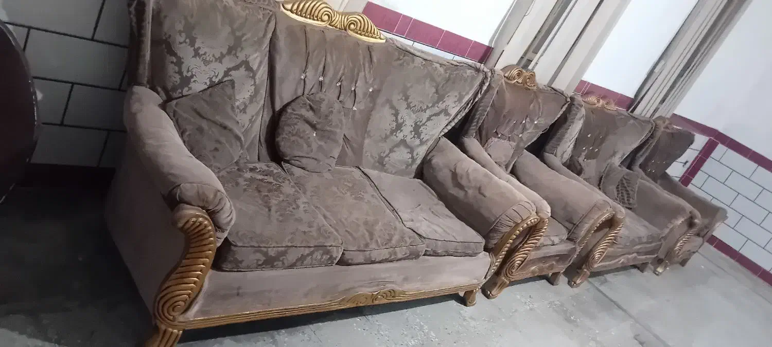مبل راحتی ب کارکسی میادببره|مبلمان خانگی و میز عسلی|دورود, |دیوار