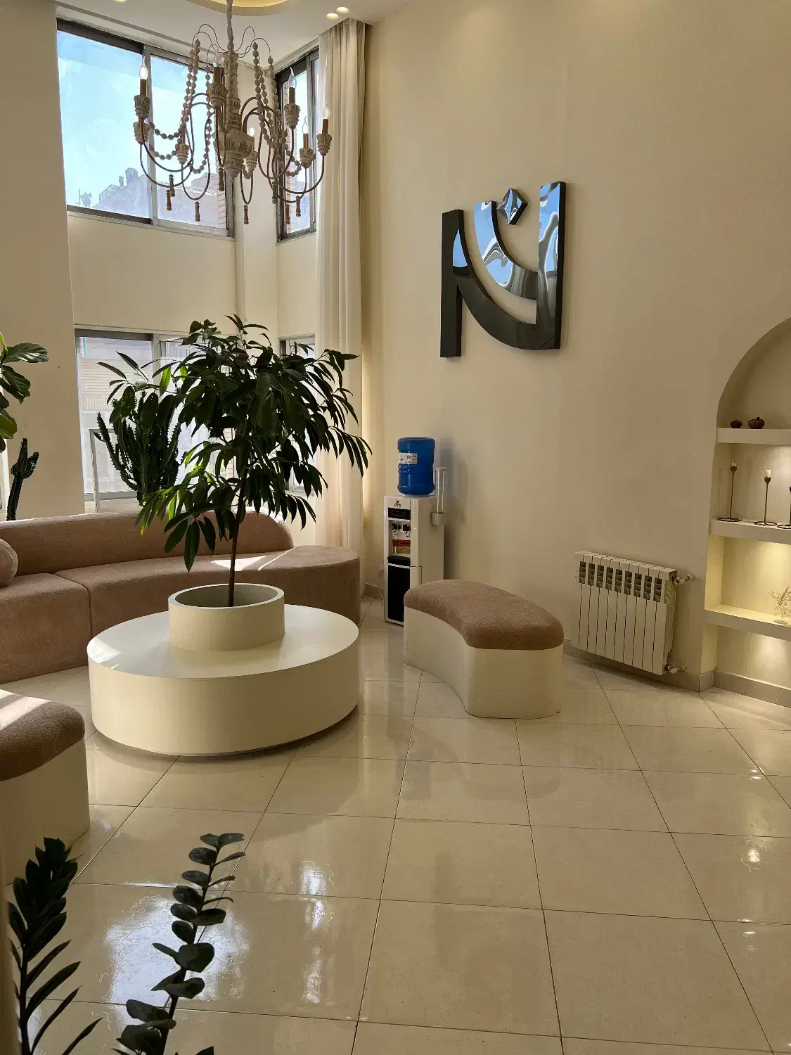 اجاره لاین در کلینیک زیبایی زیر نظر پزشک|اجارهٔ دفتر کار، اتاق اداری، مطب|اصفهان, باغ زرشک|دیوار