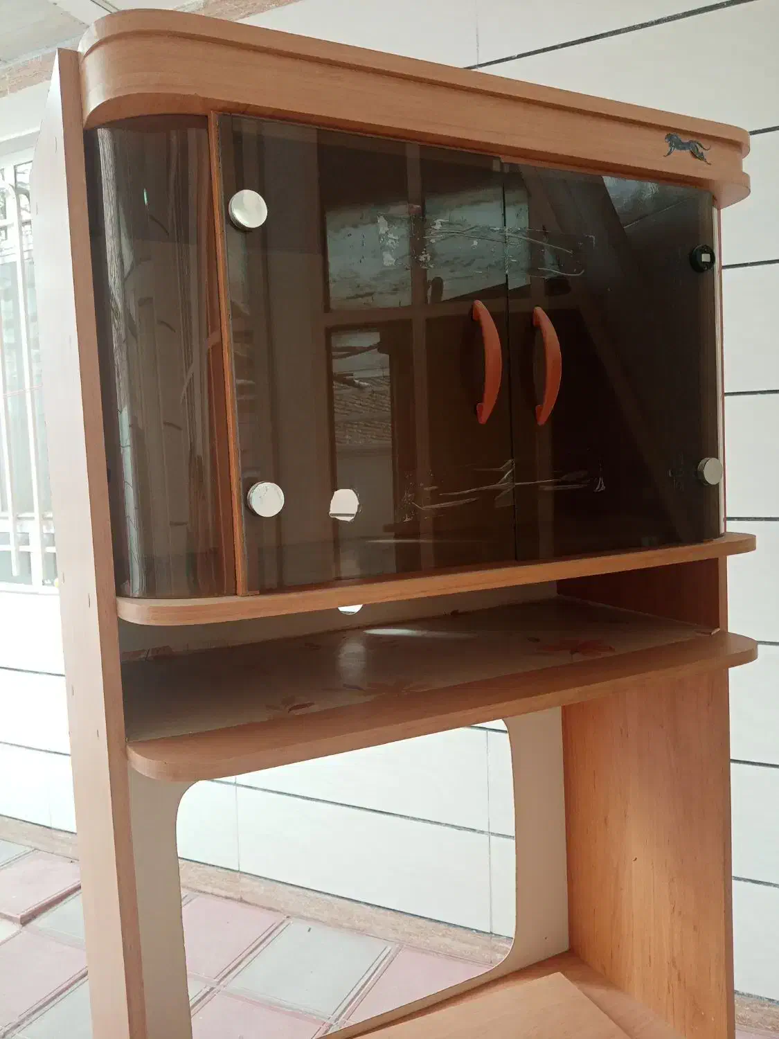 کمد تلویزیون رنگ شکلاتی سالم و تمیز|میز تلویزیون|تربت‌حیدریه, آغوی|دیوار