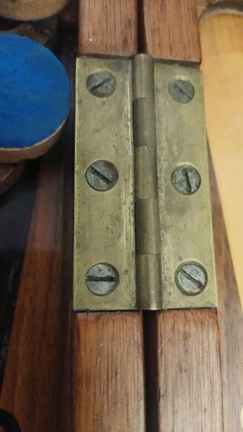 تخته نرد چوب روس کار قدیمی خواص قدمت ۸۰ساله|کلکسیون اشیاء عتیقه|ورامین, ورامین|دیوار