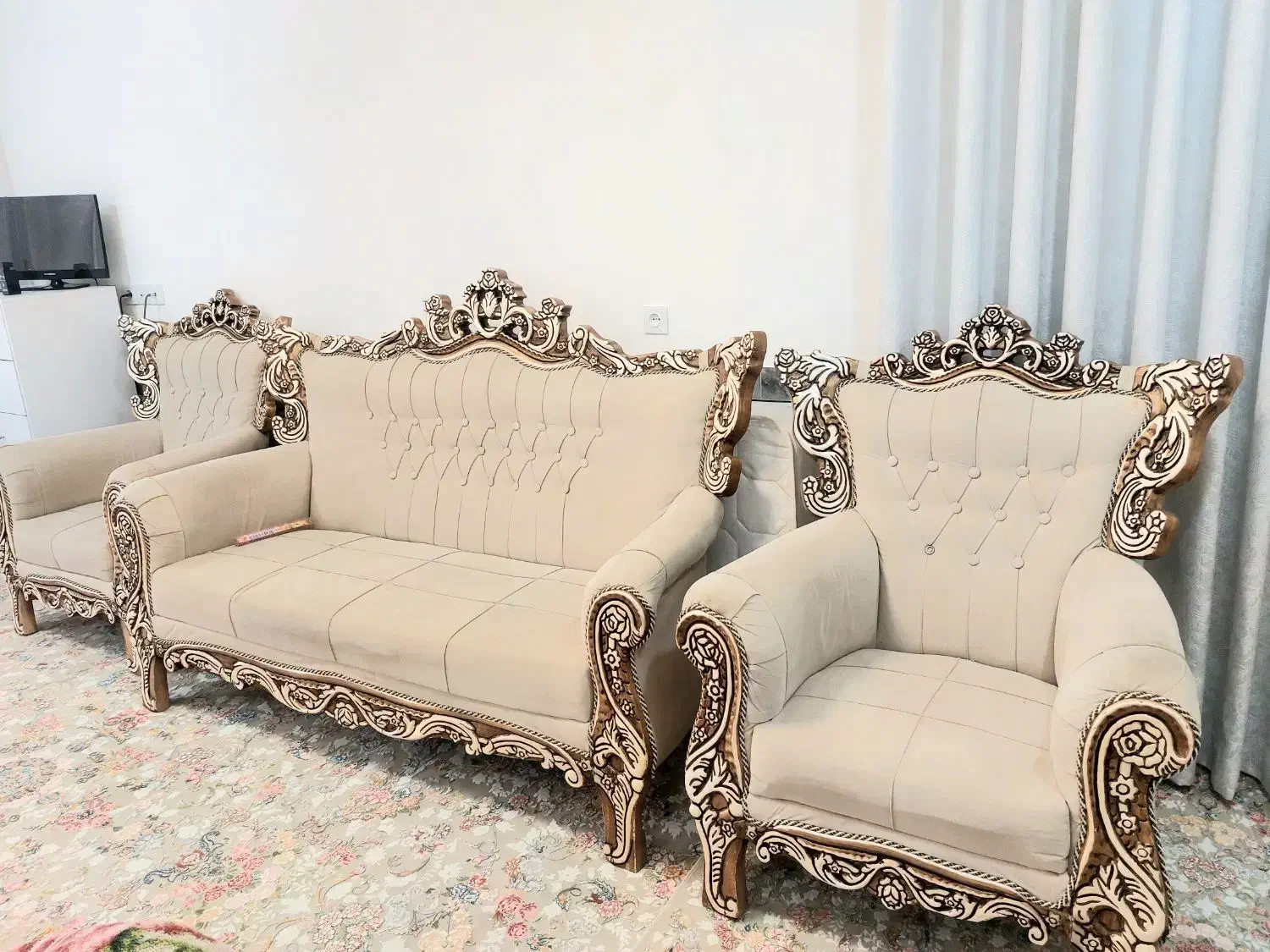 مبل|مبلمان خانگی و میز عسلی|خان ببین, |دیوار