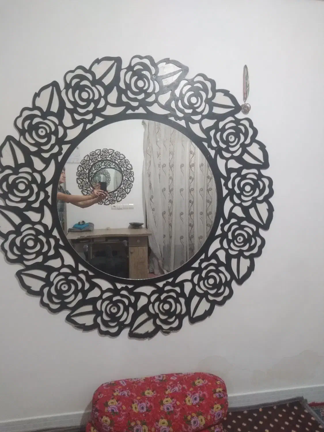 ۶عدد اینه ۲ عدد طرح گول و۴عدد اینه گچی|آینه|مراغه, |دیوار