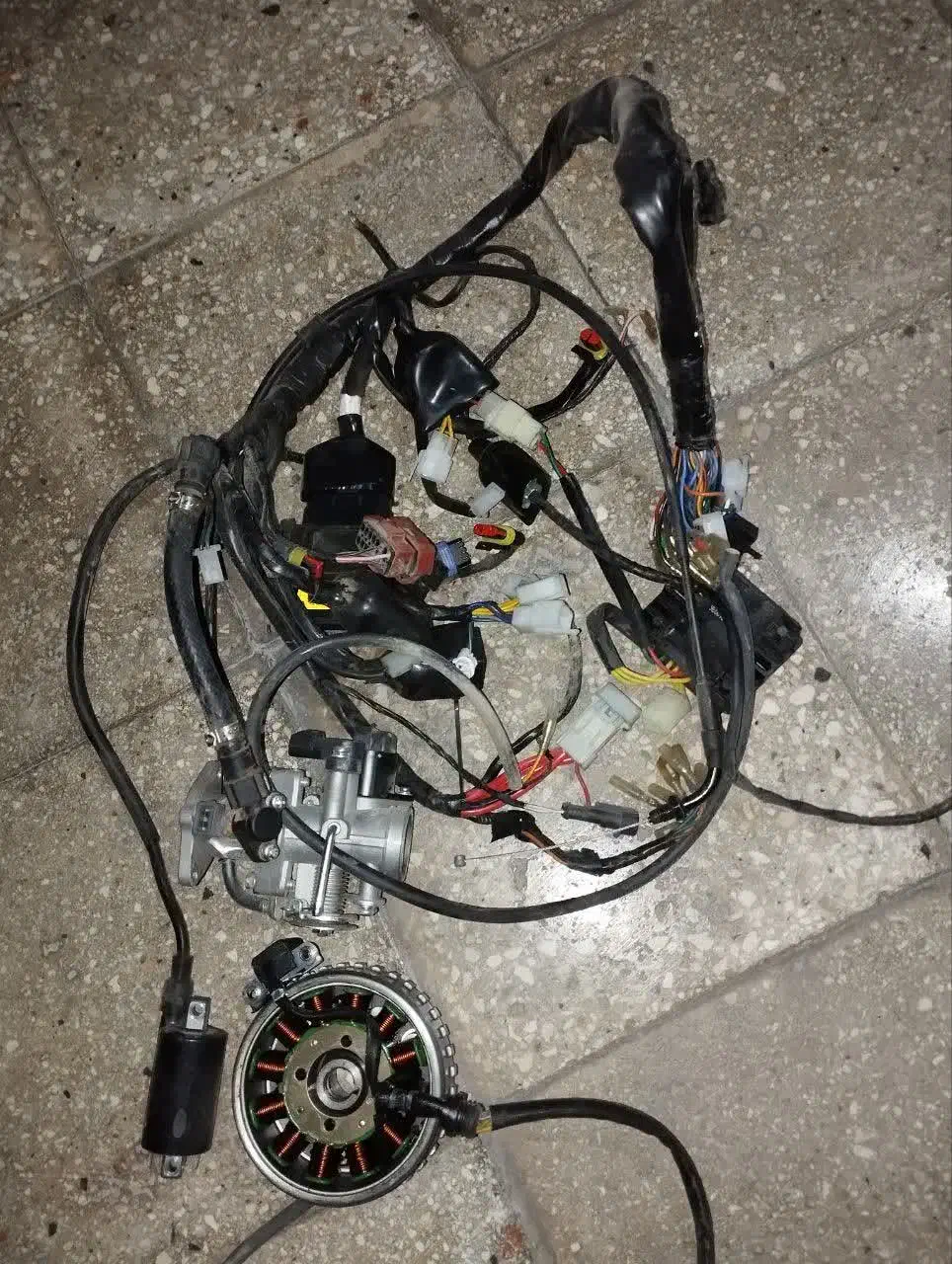 لوازم موتور باک و انژکتور|قطعات یدکی و لوازم جانبی|ورامین, ورامین|دیوار