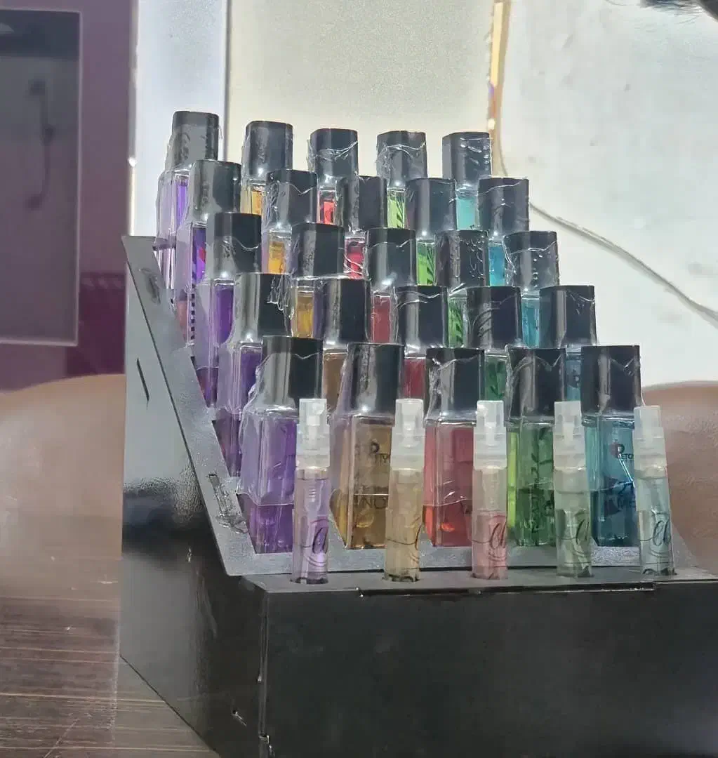 همکار خانم جهت کارگاه تولیدی ادکلن|استخدام صنعتی، فنی، مهندسی|اصفهان, ملکشهر|دیوار