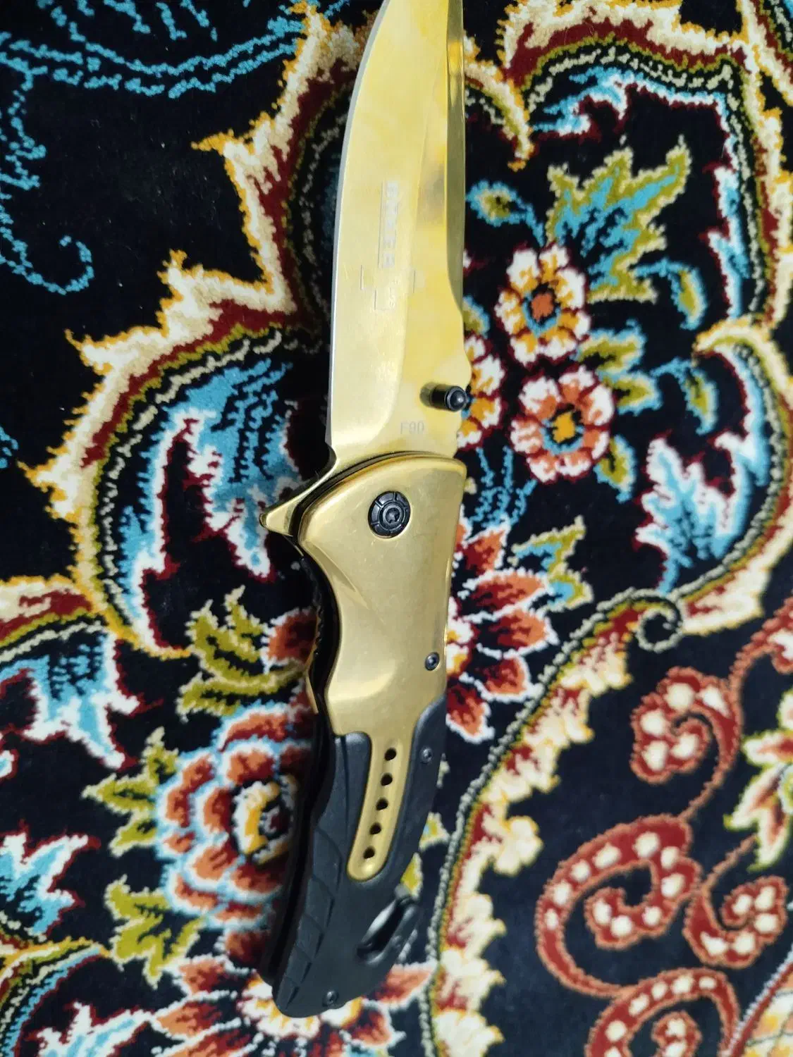 چاقو|کلکسیون اشیاء عتیقه|بوشهر, |دیوار