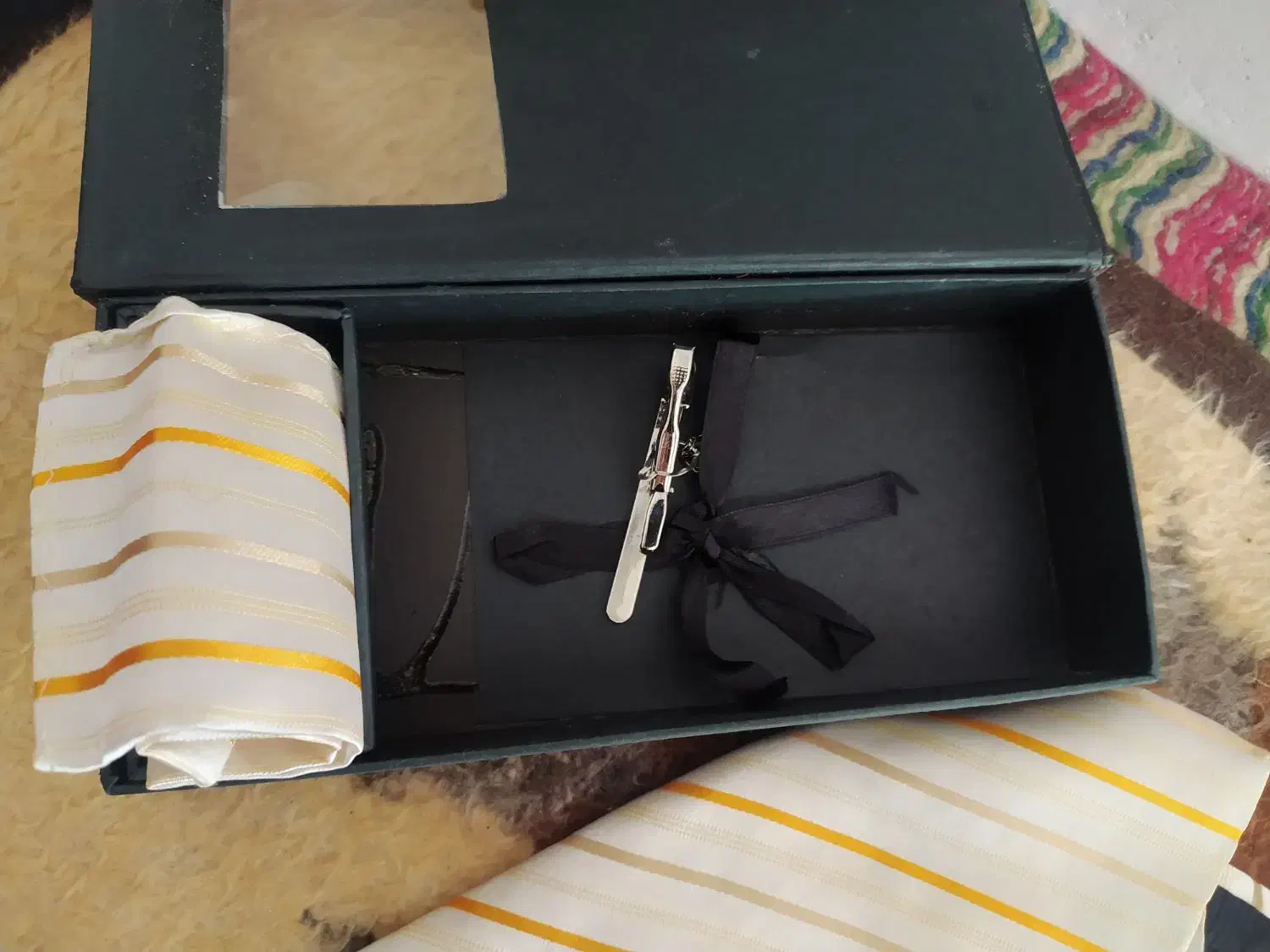 کروات دامادی|کیف، کفش، کمربند|تبریز, |دیوار