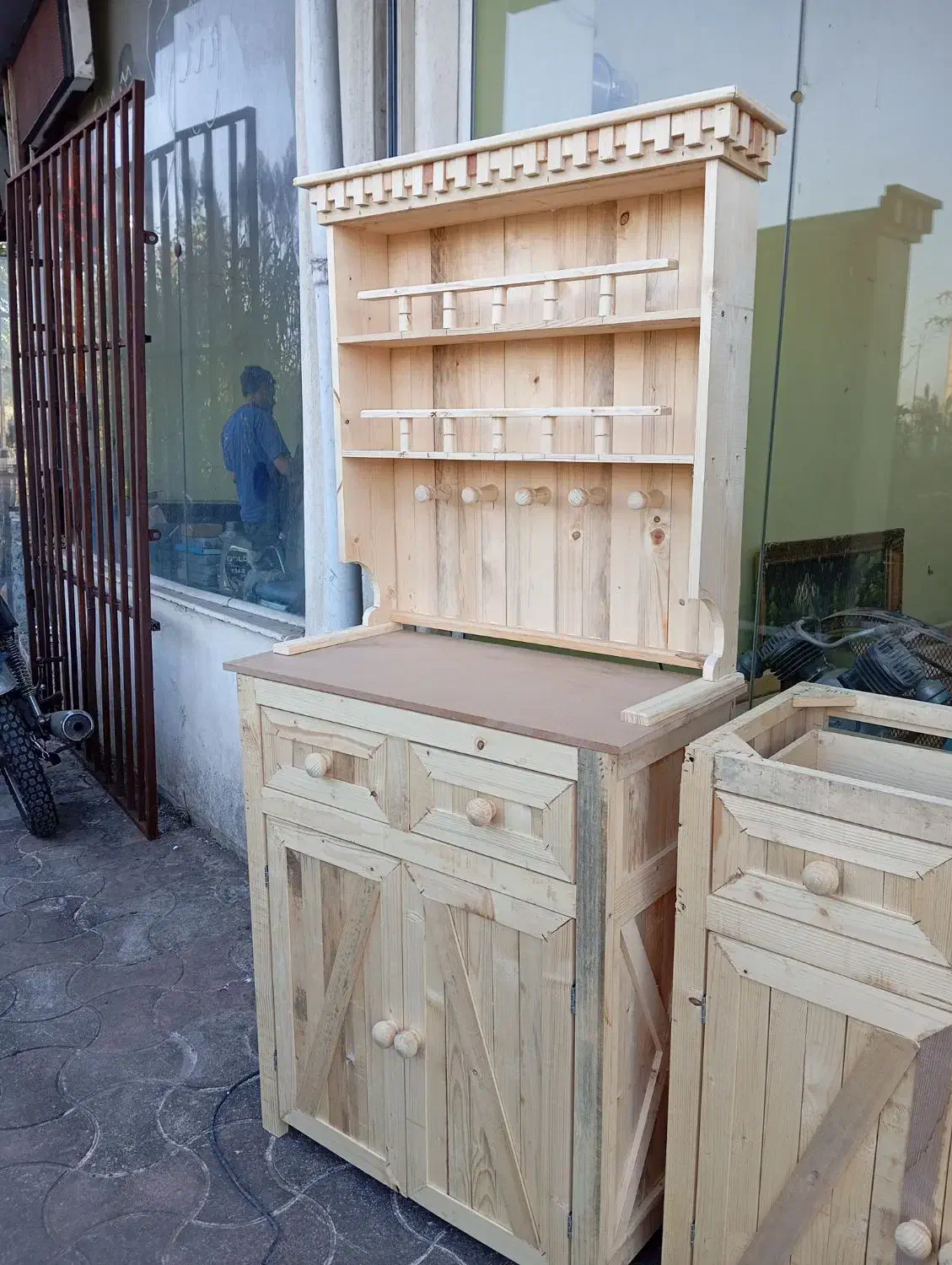 کافی بار و کنسول تمام چوب|بوفه، ویترین، کنسول|رشت, گلباغ نماز|دیوار