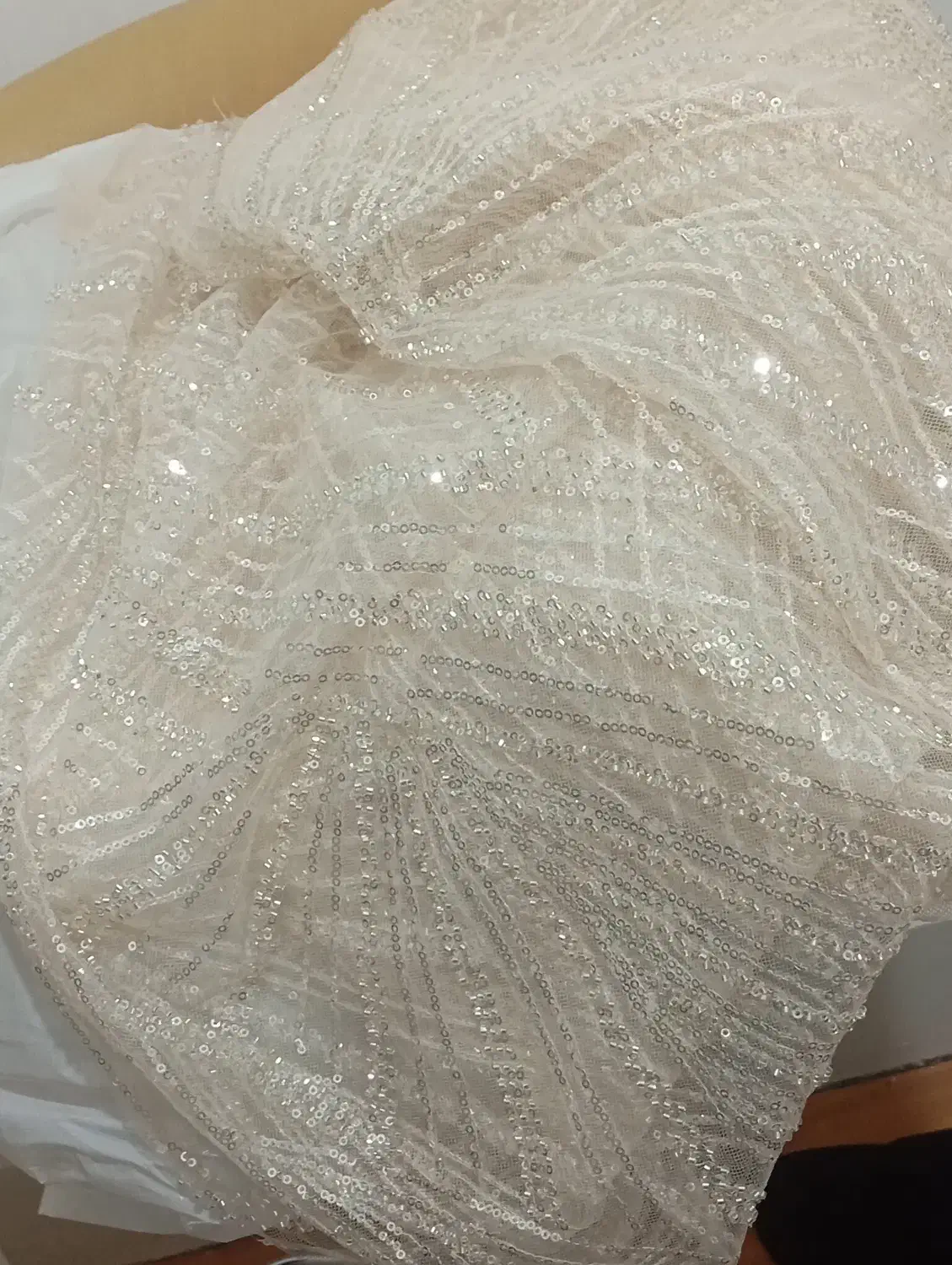 پارچه مجلسی سنگ دوزی شده|لوازم خیاطی و بافتنی|کوهسار (البرز), |دیوار