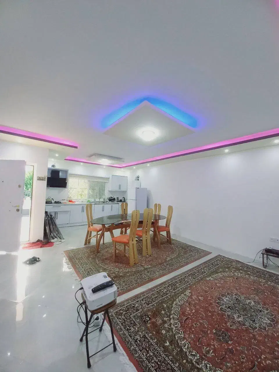 ویلا نماسفید همکف 200 متری سند ششدانگ|فروش خانه و ویلا|املش, |دیوار