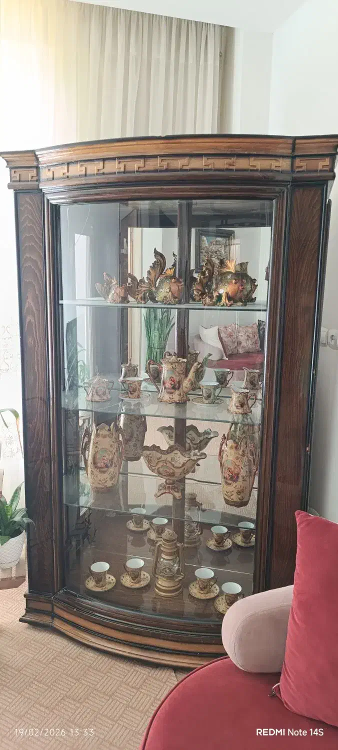 ویترین|بوفه، ویترین، کنسول|برخوار, |دیوار