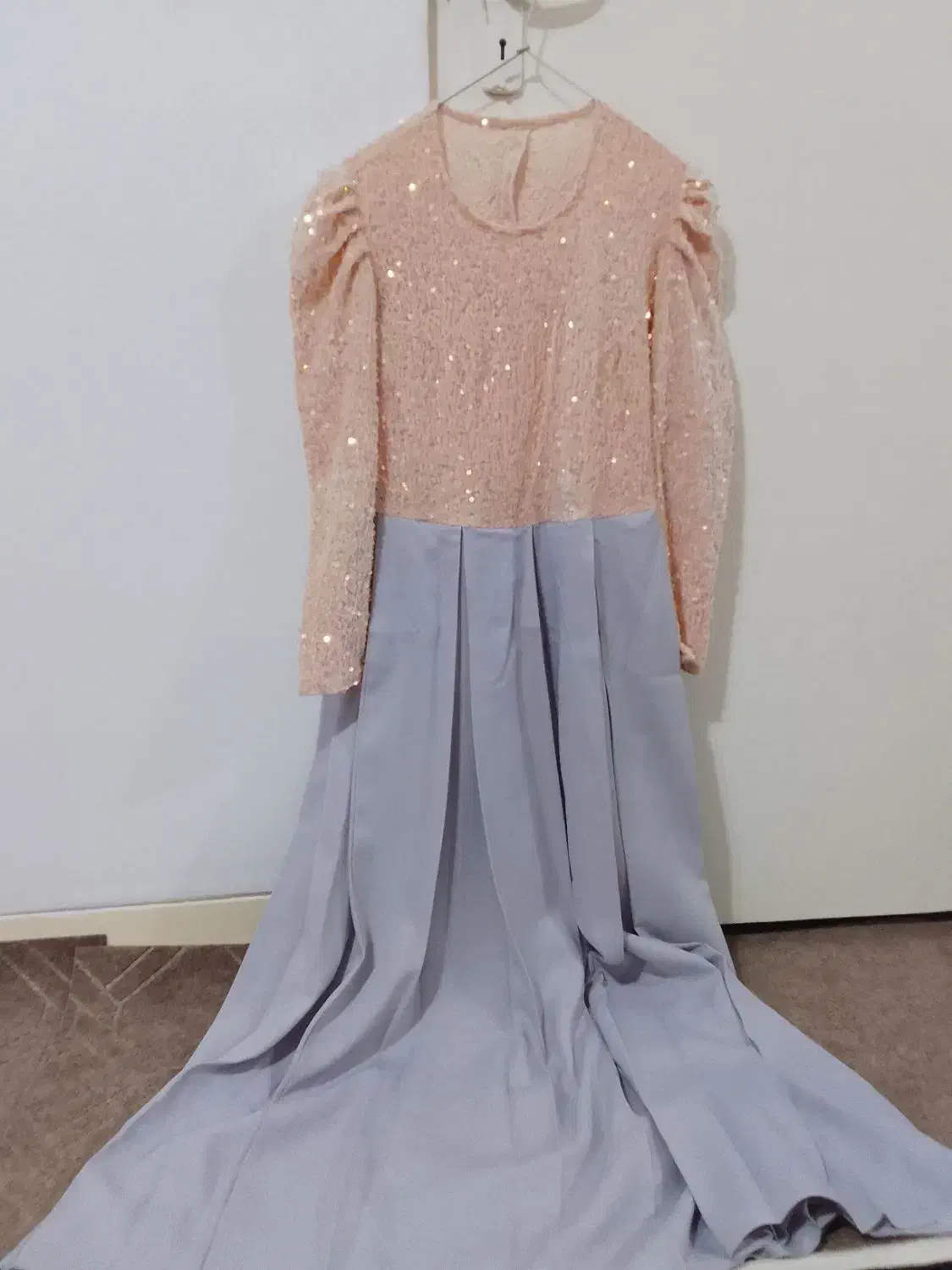 مانتو و مجلسی|لباس|سقز, |دیوار