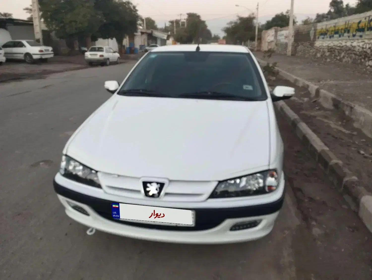 مدل ۴۰۲|خودرو سواری و وانت|جیرفت, |دیوار