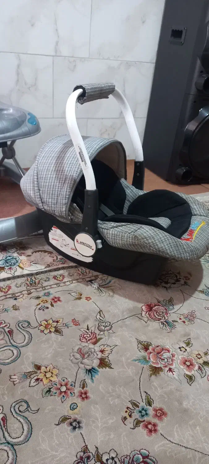 روروک‌ و کریر|کالسکه و لوازم جانبی|زنجان, |دیوار