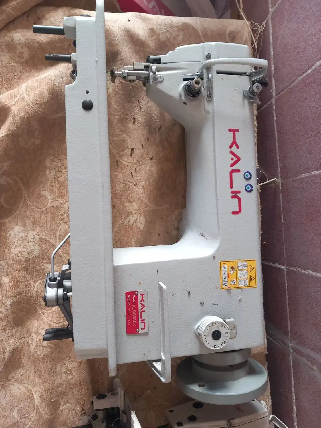 چرخ خیاطی صنعتی|لوازم خیاطی و بافتنی|سنگدوین, |دیوار