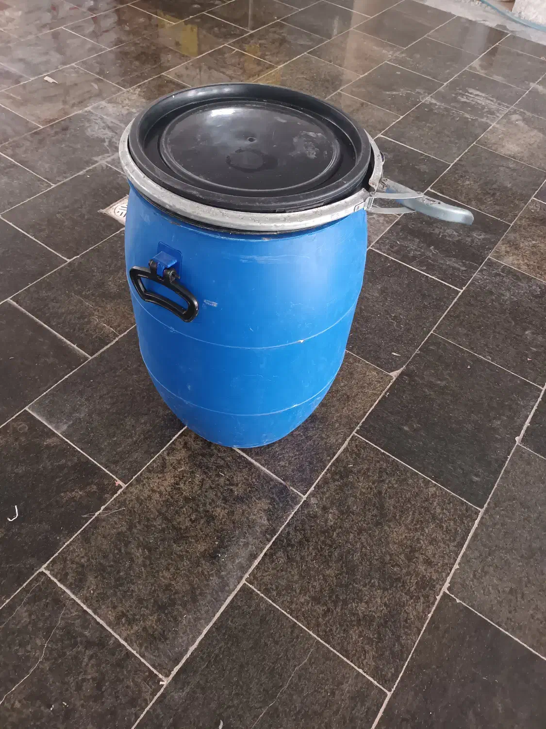 بشکه ۵۰ لیتری نو|ظروف نگهدارنده، پلاستیکی، یکبارمصرف|اردبیل, |دیوار