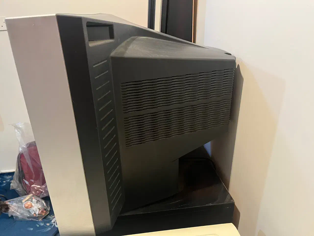 تلویزیون ۱۷ اینچ پارس|تلویزیون و پروژکتور|اهواز, کوی جواهری|دیوار