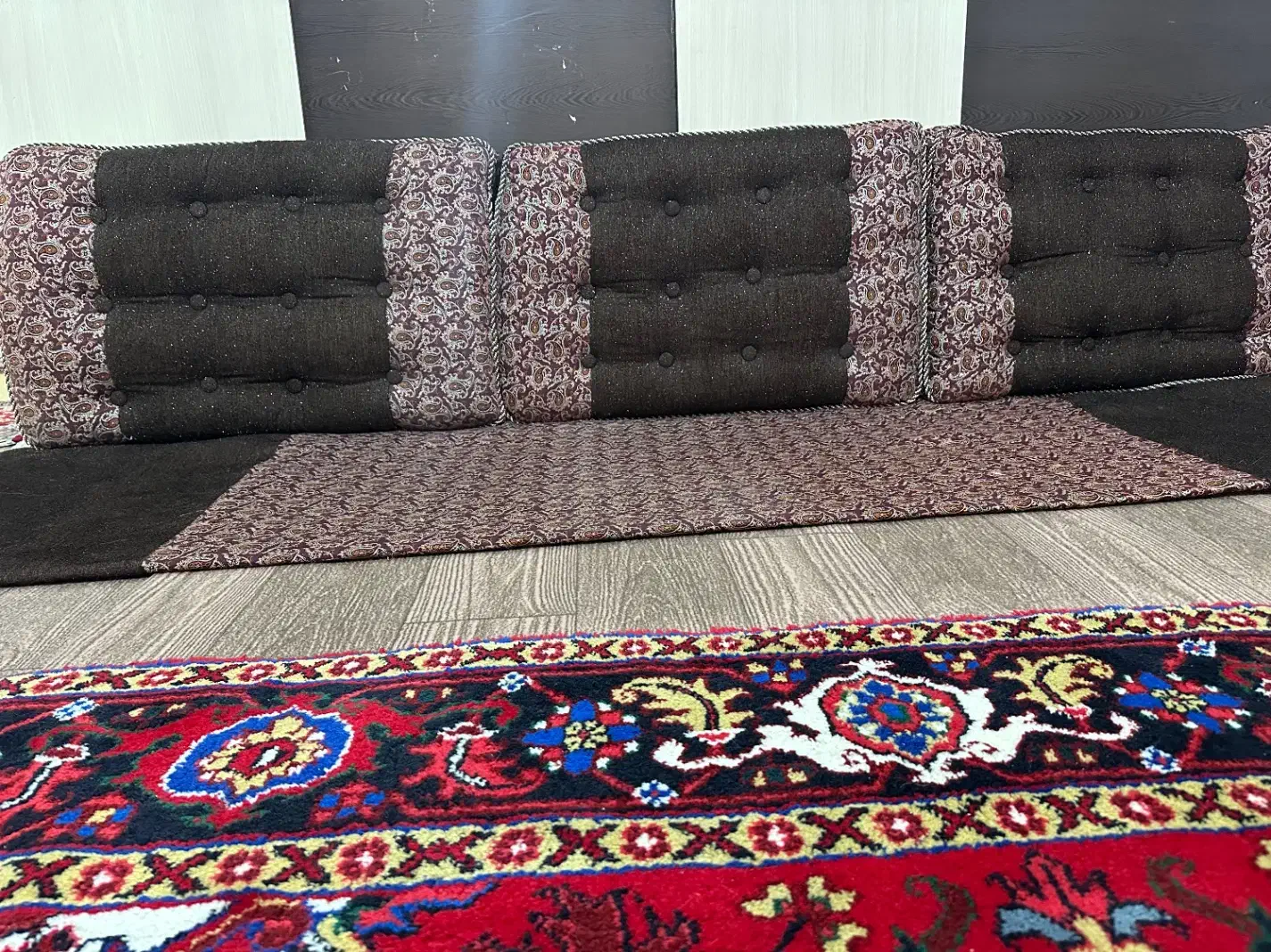 پشتی سنتی|پشتی|محمدشهر, محمدشهر|دیوار