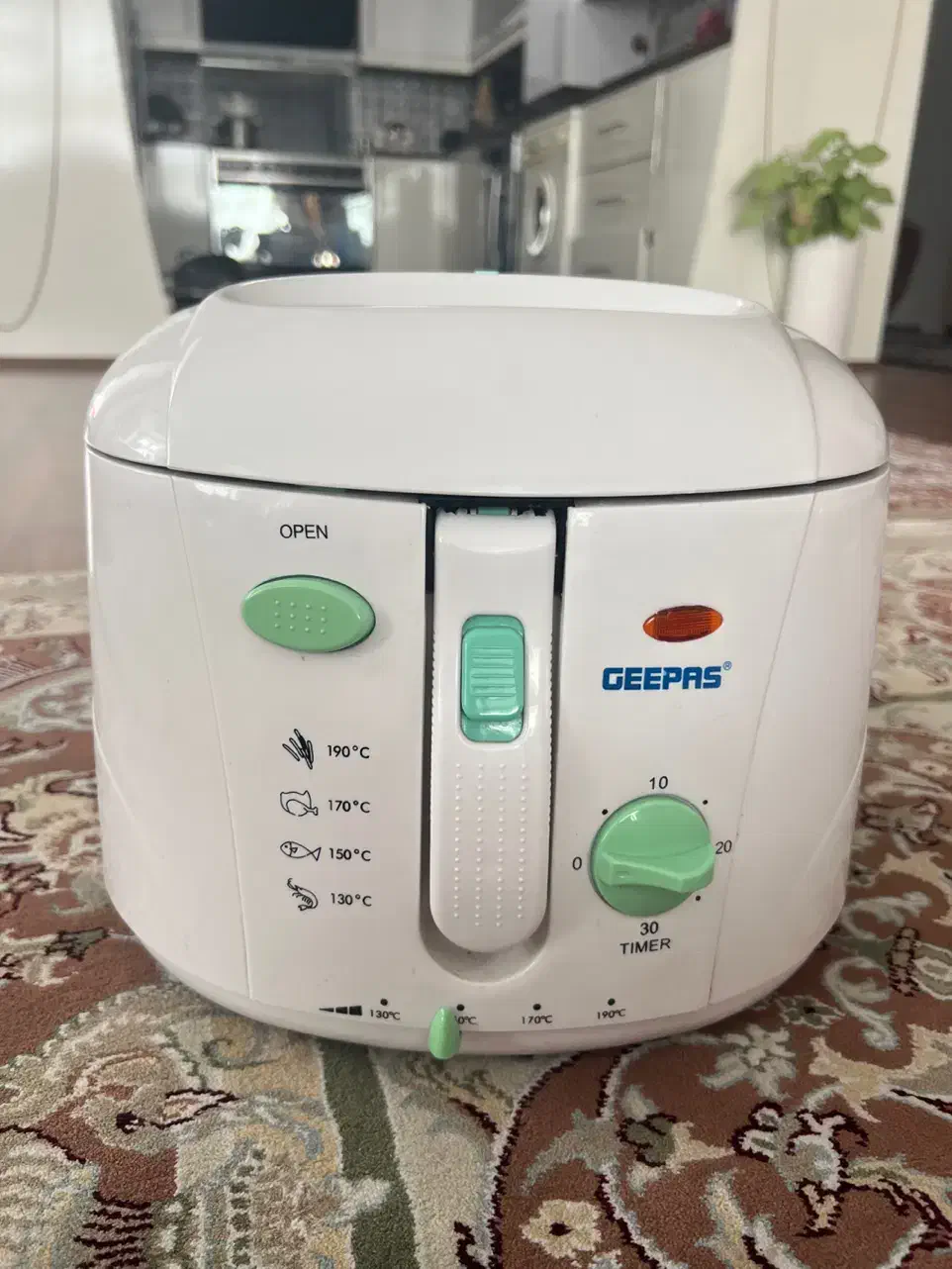 سرخ کن GeePas|اجاق گاز و لوازم برقی پخت‌وپز|تبریز, |دیوار