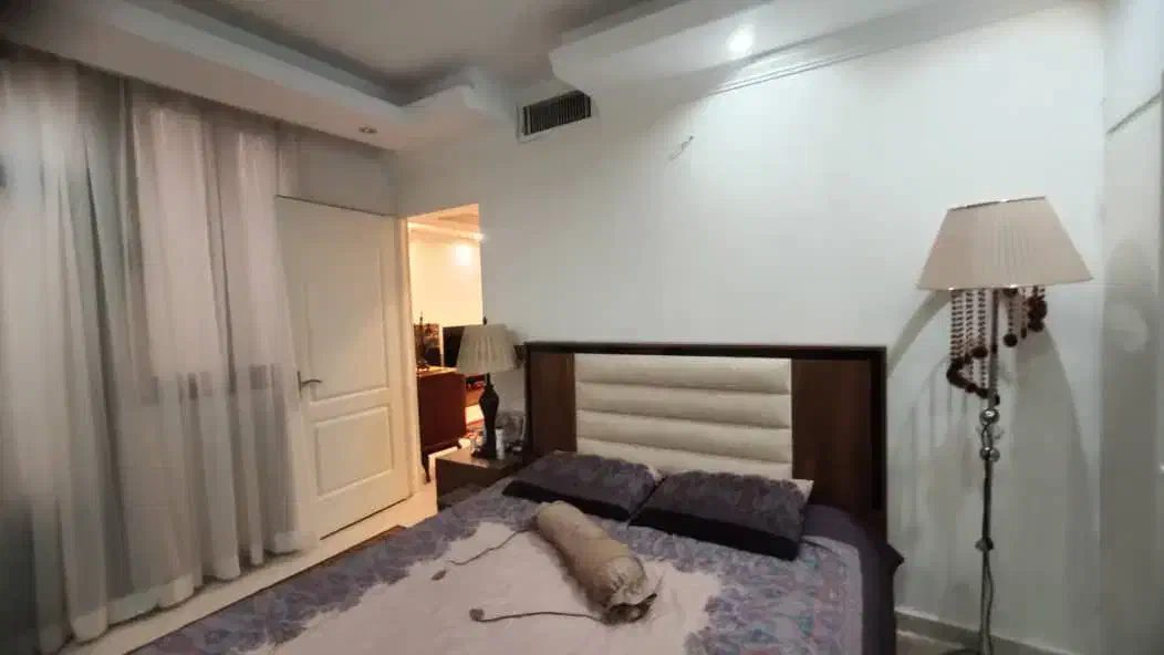 رهن اپارتمان ۹۰ متری در فرعی غربی